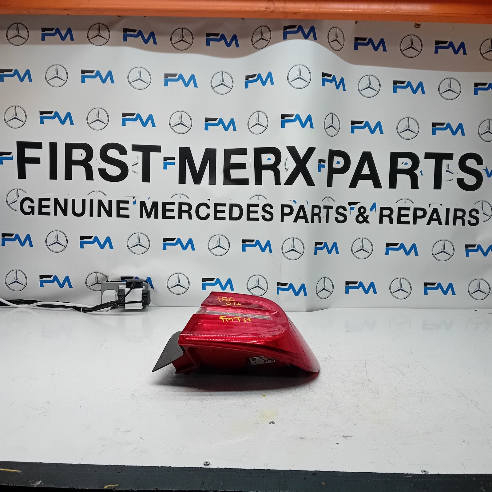 MERCEDES GLA W156 2015 REAR DRIVER O/S TAIL LIGHT A1569062058 FMT69