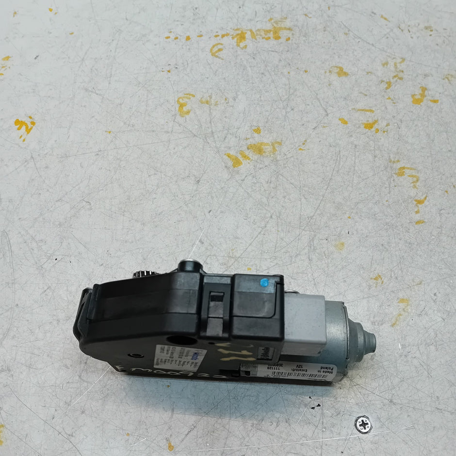 MERCEDES BENZ E-CLASS W212 PANO SUNROOF MOTOR  A2128200008 FM00937