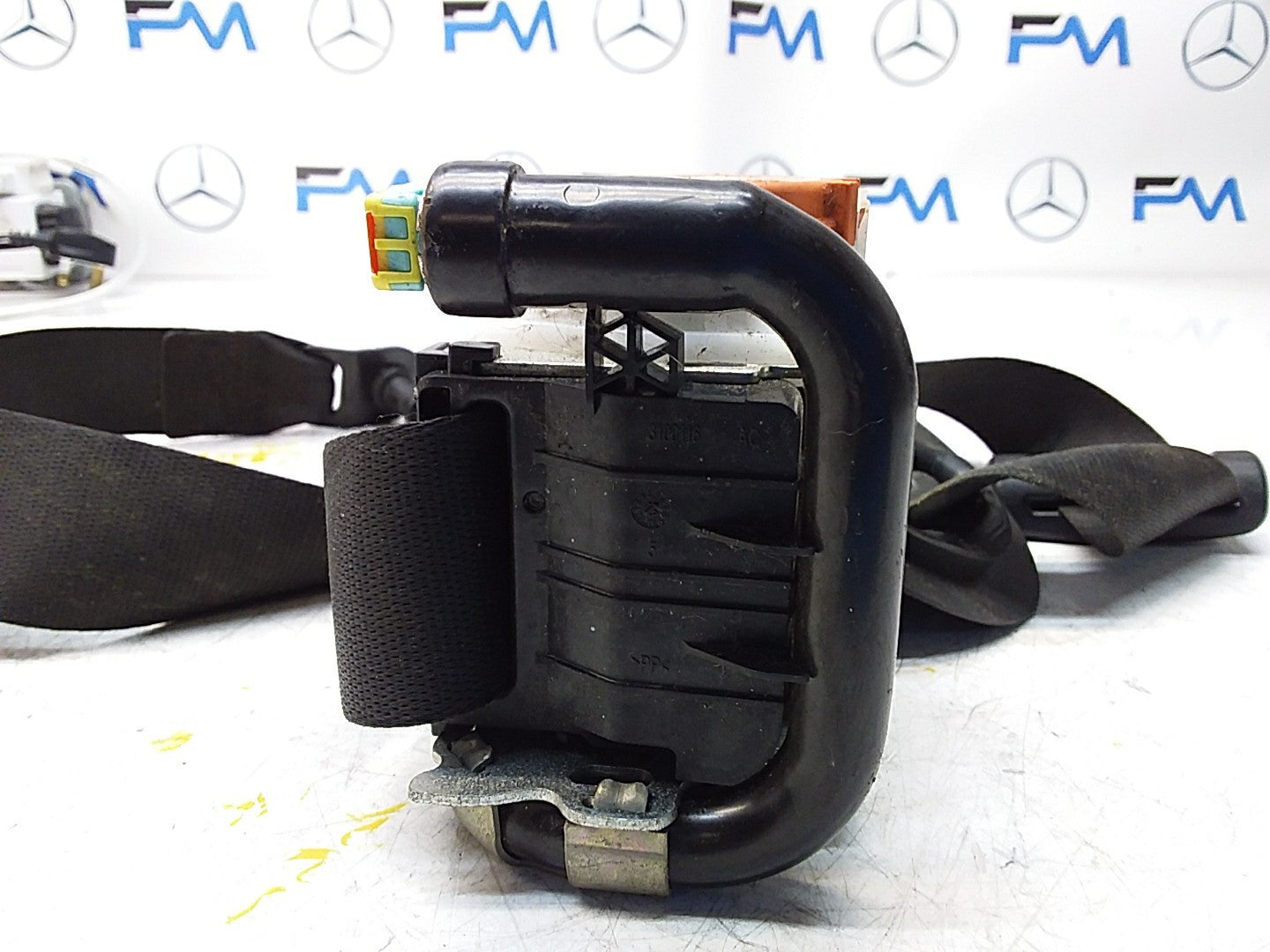 MERCEDES A CLASS  FRONT LEFT SEAT BELT WITH PRETENSIONER A1778600700 FMS51 NSF