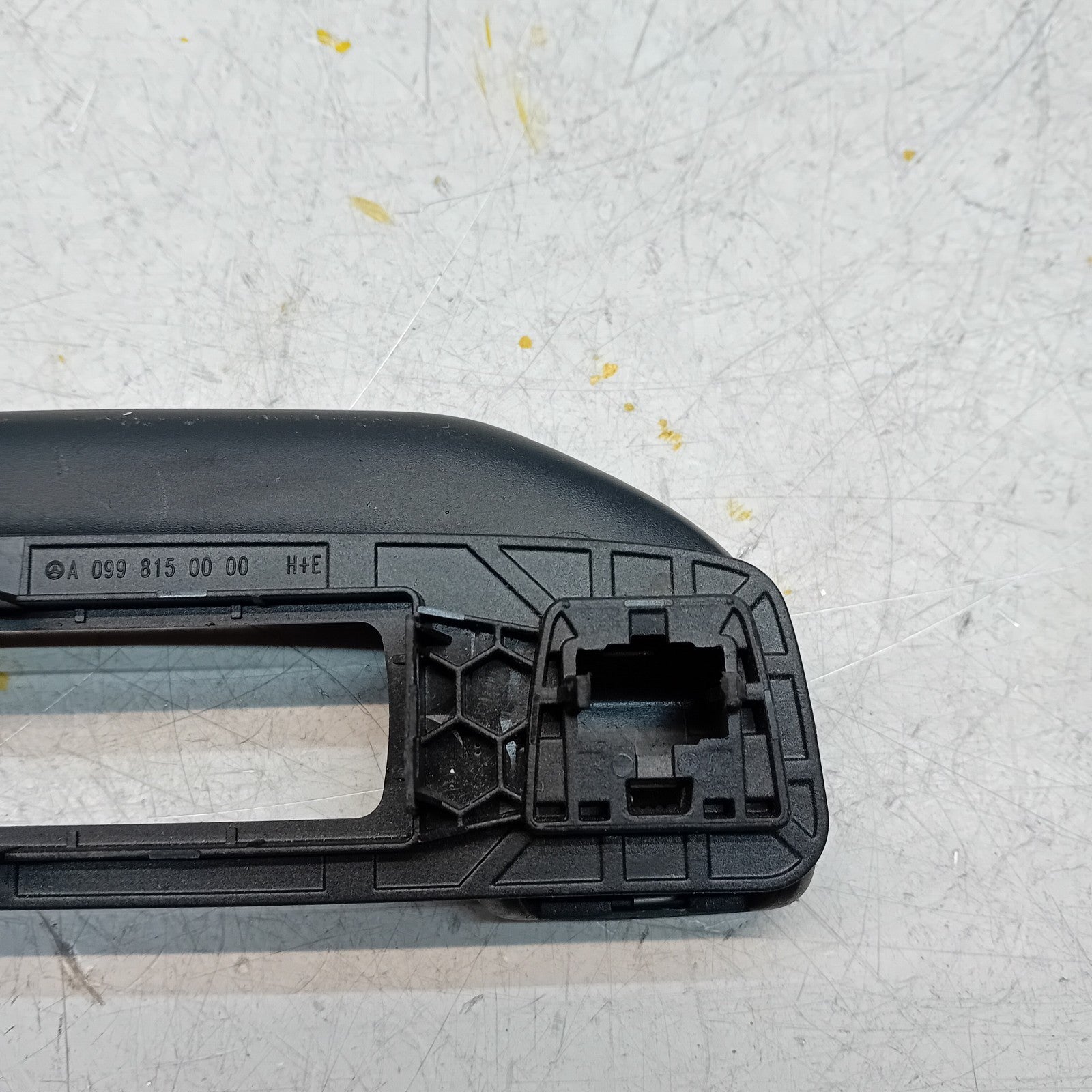 MERCEDES C CLASS W205 PASSENGER  INTERIOR GRAB REAR HANDLE A0998150000 FM001088