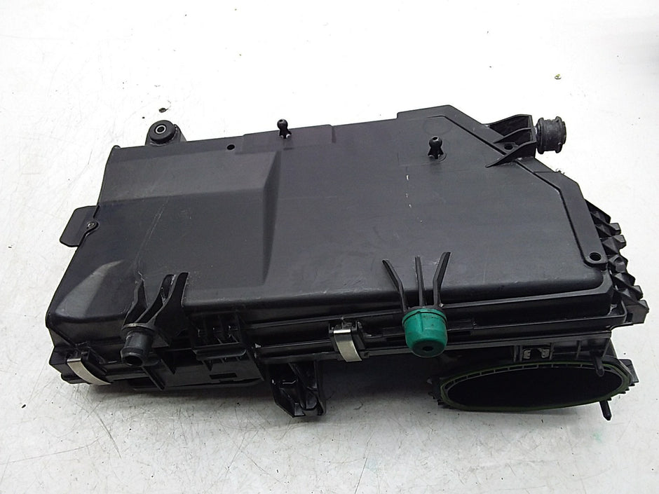 MERCEDES BENZ E-CLASS W213 AIR FILTER CLEANER BOX 2.0 P A6540900001 FMA46
