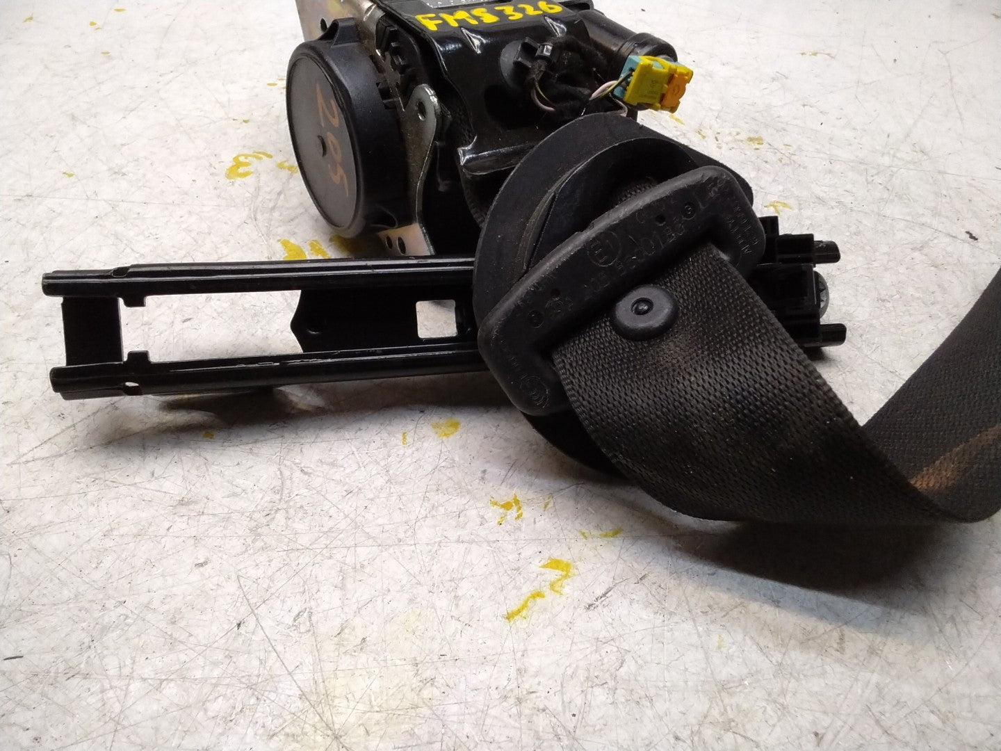 MERCEDES C-CLASS W205 SEAT BELT FRONT PASSENGER LEFT SIDE A2058600185 FMS326 NSF