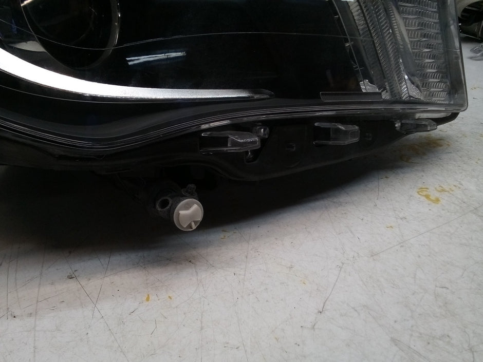 MERCEDES CLA W117 HEADLIGHT DRIVER OS RIGHT A1179065200 2015 FMH173