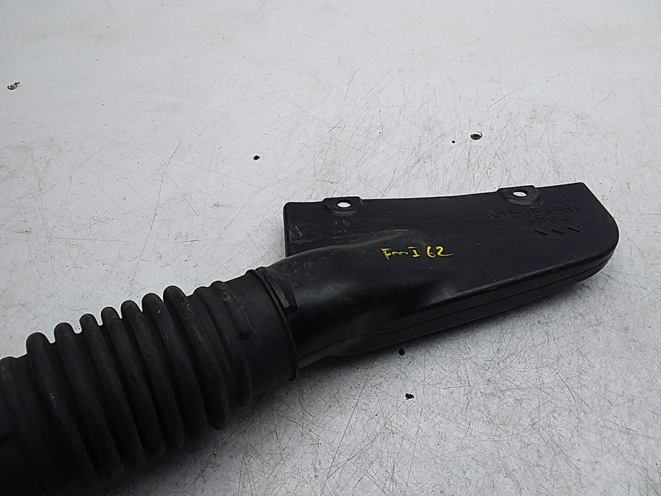 MITSUBISHI OUTLANDER AIR INTAKE TUBE  FMI62 1505A661