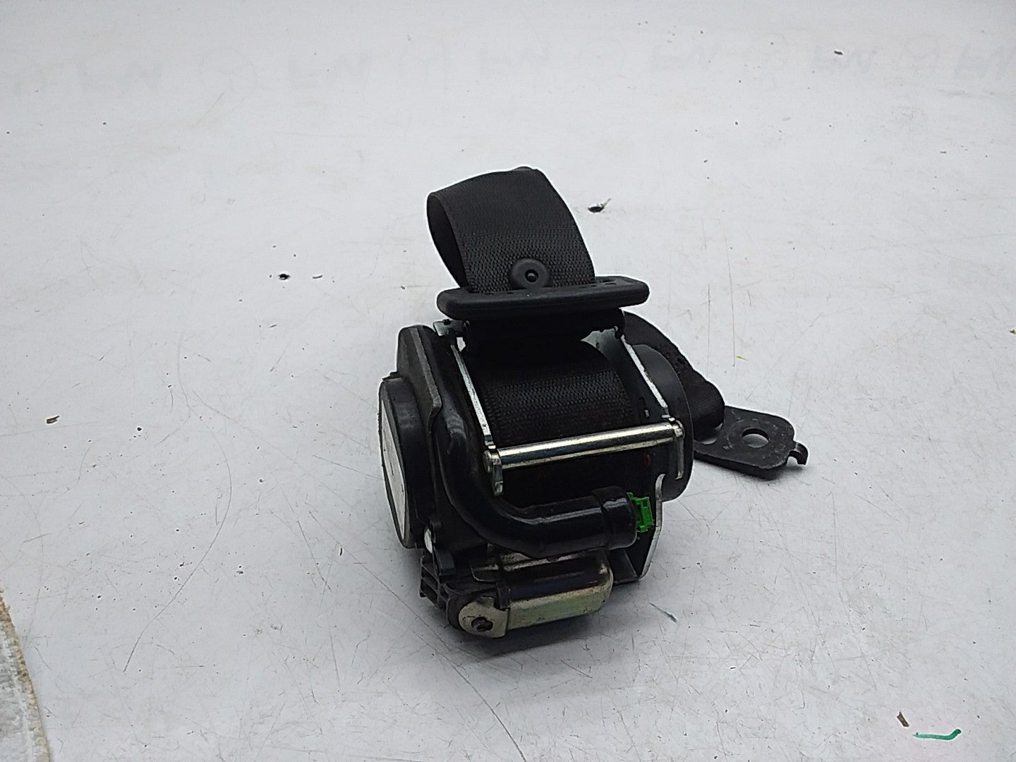 MERCEDES E-CLASS W207 SEAT BELT REAR  LEFT PASSENGER SIDE A2078502385 FMS210 NSR