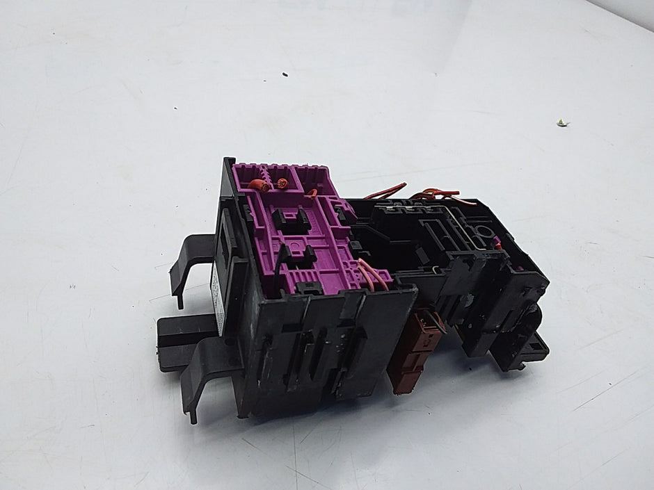 MERCEDES C CLASS FUSE RELAY BOX A2059067200 W205 2014-2021  FMF13
