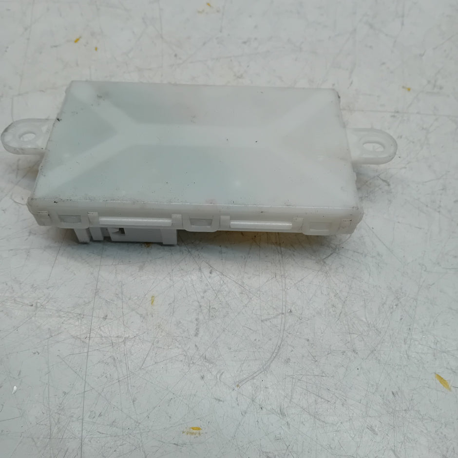 MERCEDES BENZ S-CLASS KEYLESS GO CONTROL UNIT W222 A2229009915 FM00862