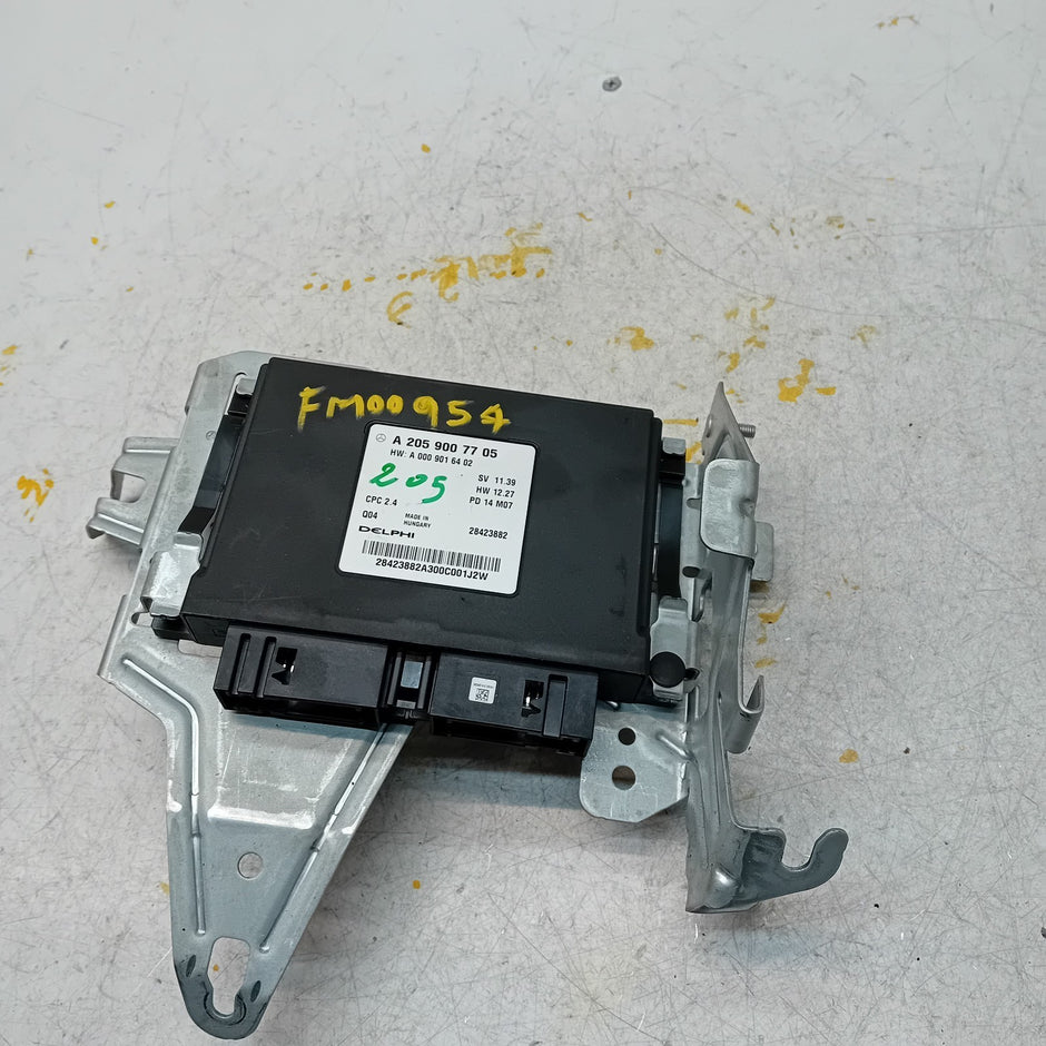 MERCEDES C-CLASS W205 GEARBOX CONTROL UNIT W205 A2059007705 FM00954