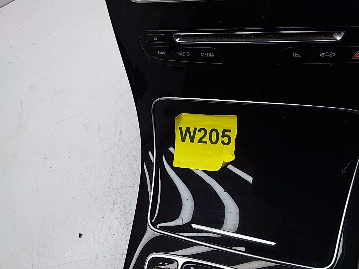 2014 ONWARDS MERCEDES C-CLASS W205 CENTRE  CONSOLE  A2055402224 FMK18
