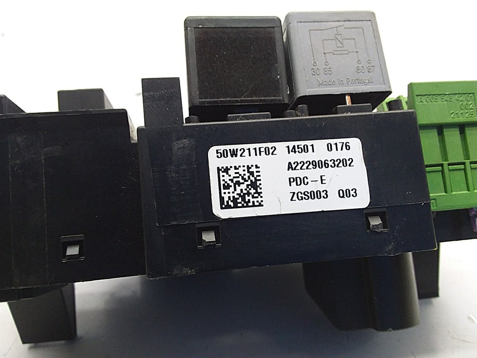 MERCEDES BENZ S-CLASS W222 FUSE BOX RELAY A2229063202 FMF75
