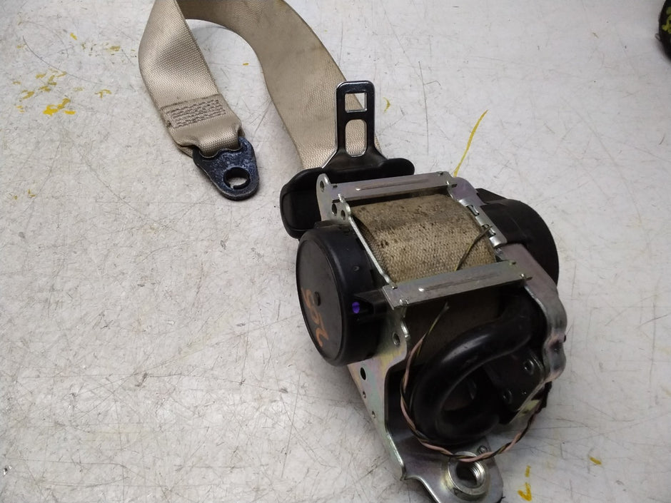 MERCEDES-BENZ C COUPE C205 W205  FRONT LEFT SEATBELT A2058601501 FMS310 NSF 