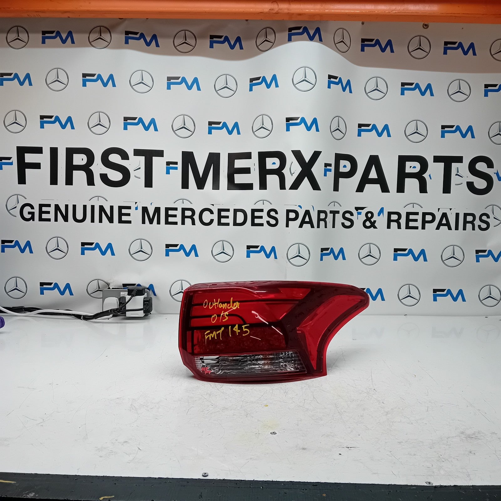 MITSUBISHI OUTLANDER MK3 2015-19 DRIVER SIDE OS OUTER REAR TAIL LIGHT FMT145