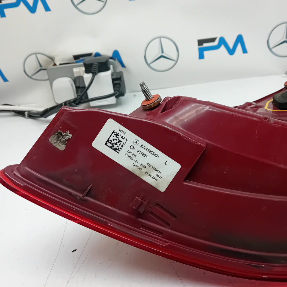 MERCEDES S-CLASS W222 PASSENGER SIDE NS REAR TAIL LIGHT FMT182 2015 A2229065401