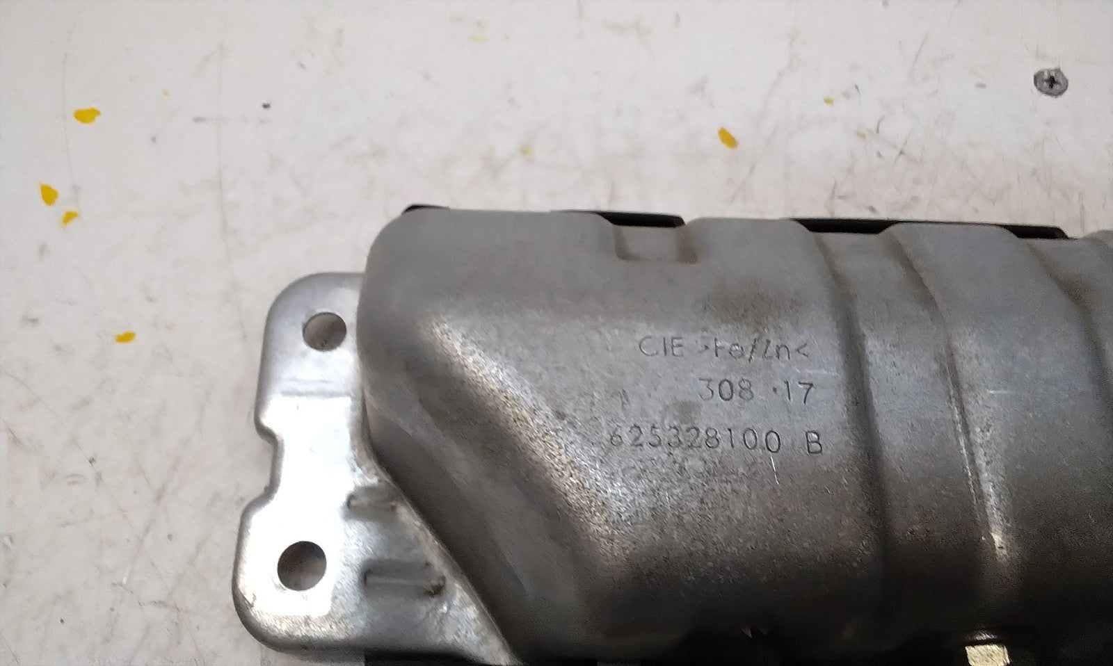 MERCEDES BENZ E-CLASS W213 DRIVER SIDE KNEE AIRBAG A2138600302 FM00754