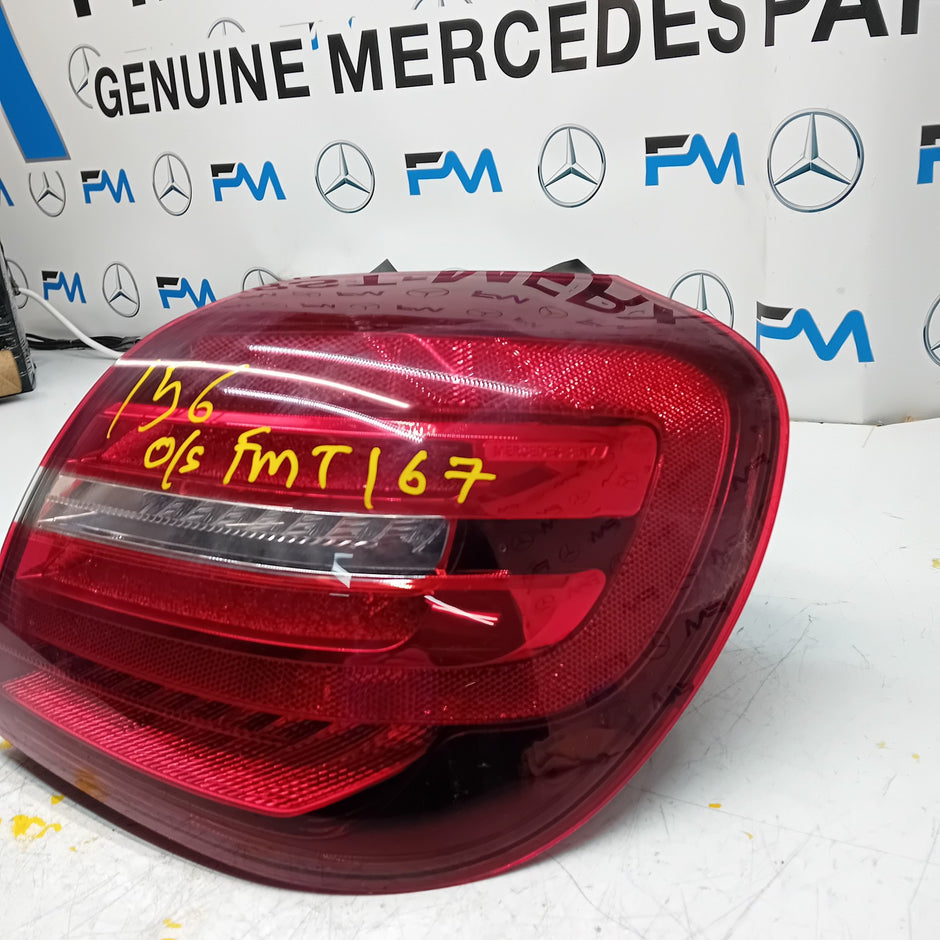 MERCEDES GLA W156 DRIVER SIDE OS REAR TAIL LIGHT A1569069800 2019 FMT167