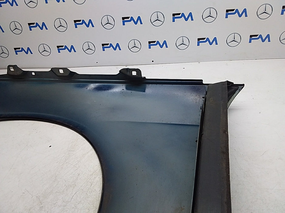 MERCEDES  E-CLASS W212 OS RIGHT DRIVER SIDE WINGS FMW24 A2128810201
