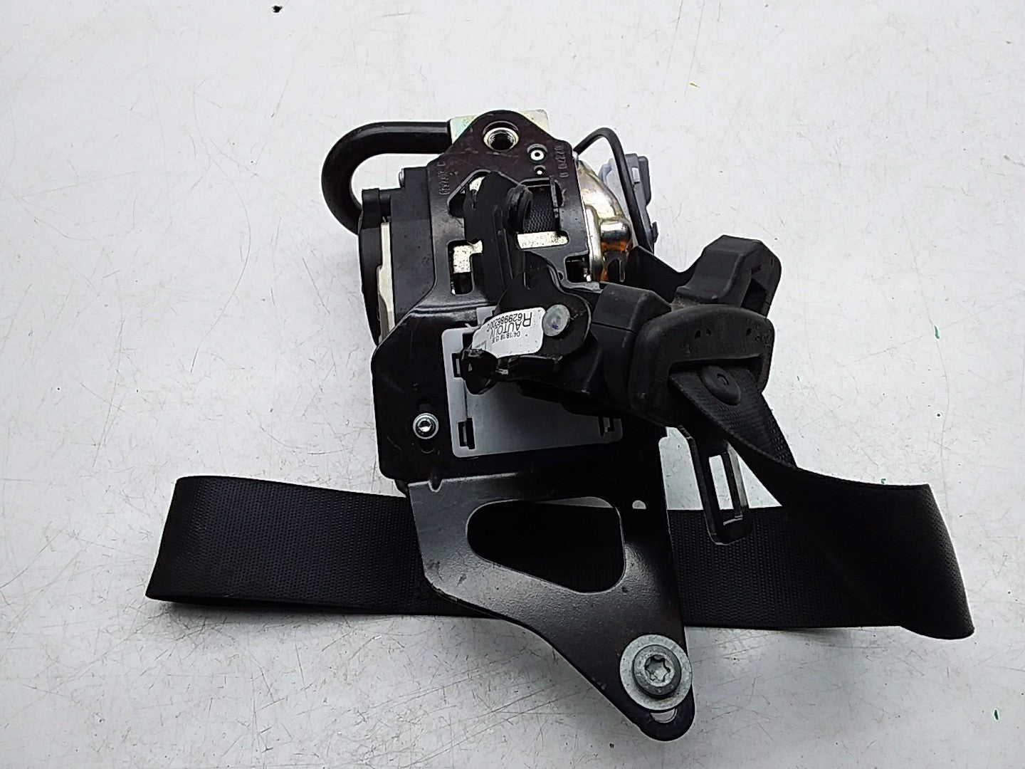 MERCEDES E-CLASS W238 SEAT BELT FRONT RIGHT DRIVER SIDE A2388602900 FMS245 OSF