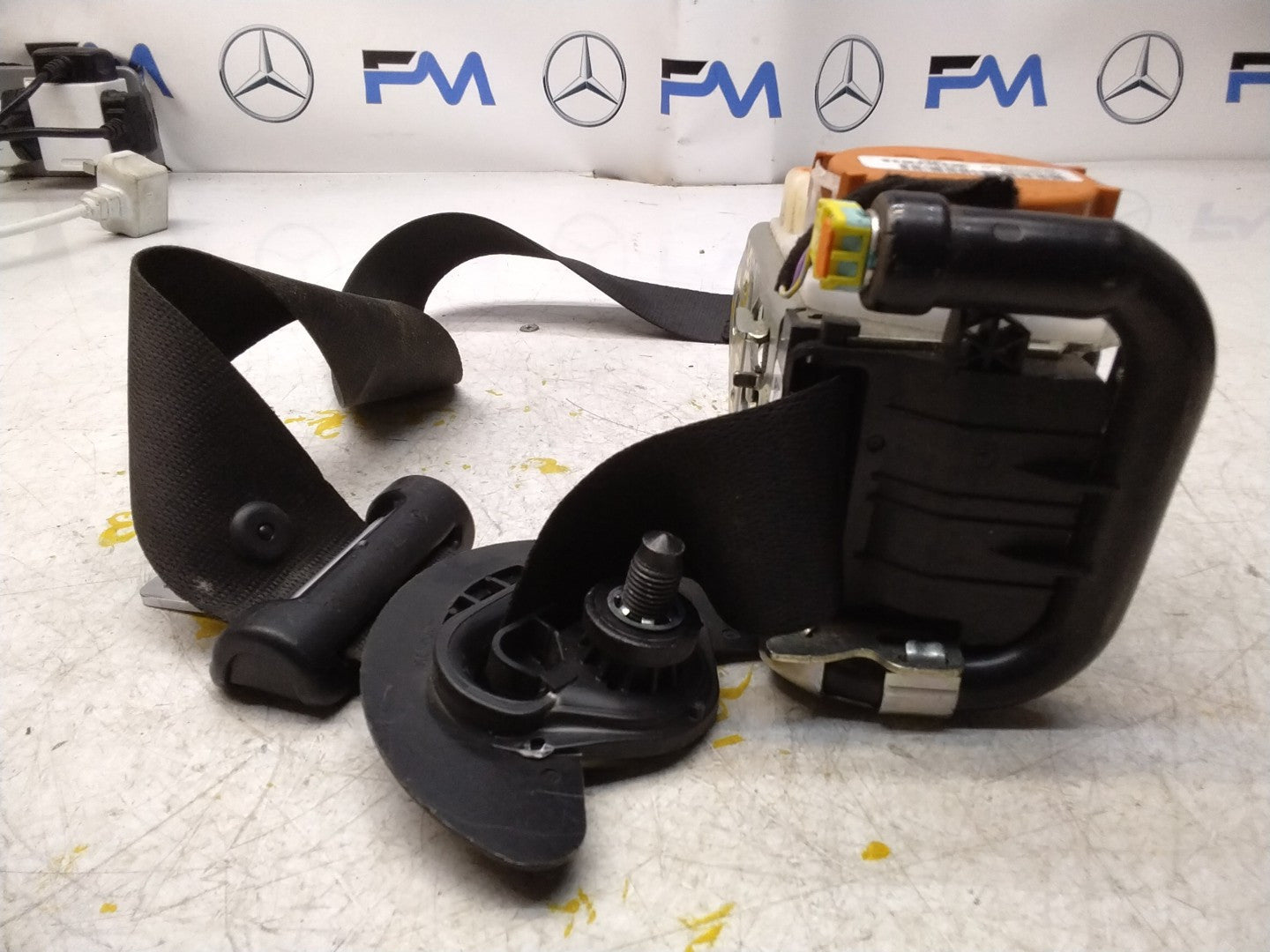 MERCEDES A CLASS  FRONT LEFT SEAT BELT WITH PRETENSIONER A1778600700 FMS185 NSF