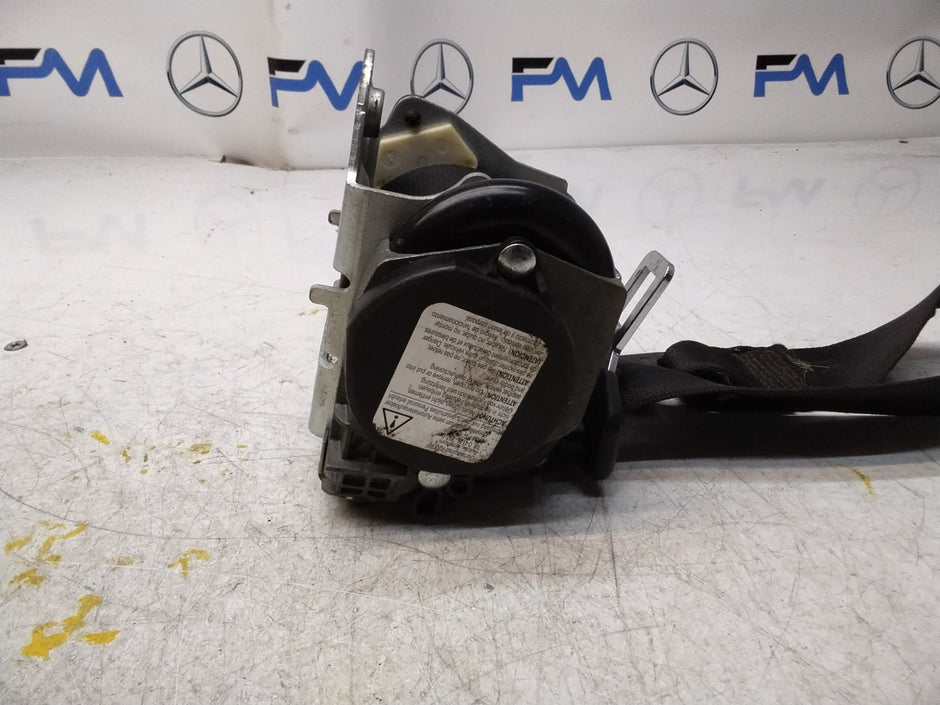 MERCEDES E CLASS SEAT BELT REAR RIGHT AND LEFT A2078602385 C207 FMS451 NSR OSR