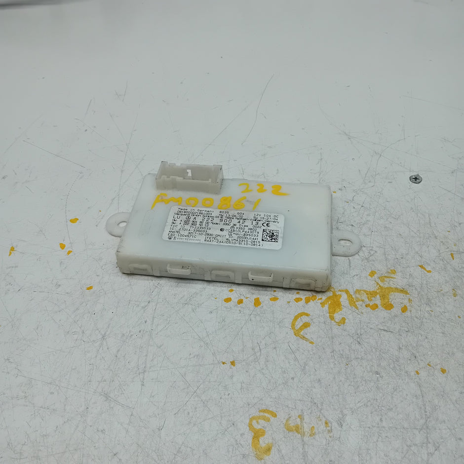 MERCEDES BENZ S-CLASS KEYLESS GO CONTROL UNIT W222 A2229004213 FM00861