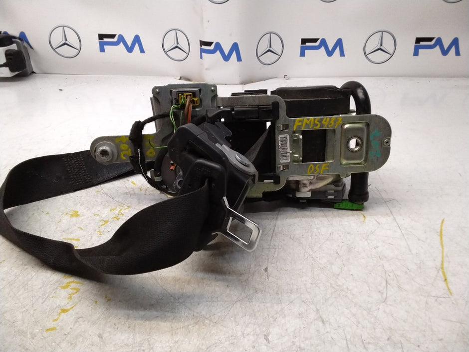 MERCEDES BENZ E-CLASS W207 FRONT SEAT BELT RIGHT SIDE A2078604285 FMS437 OSF