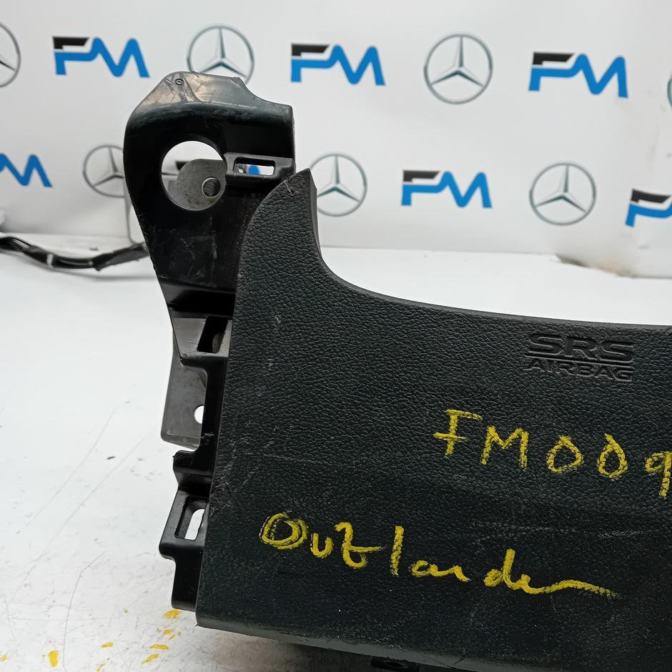 MITSUBISHI OUTLANDER MK3 KNEE AIR SRS BAG RIGHT DRIVER SIDE 7030A-31753 FM00994