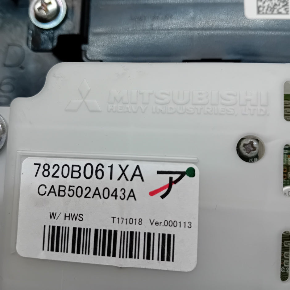MITSUBISHI OUTLANDER PHEV HEATER  CONTROL PANEL CAB502A043A C68372 FM001070