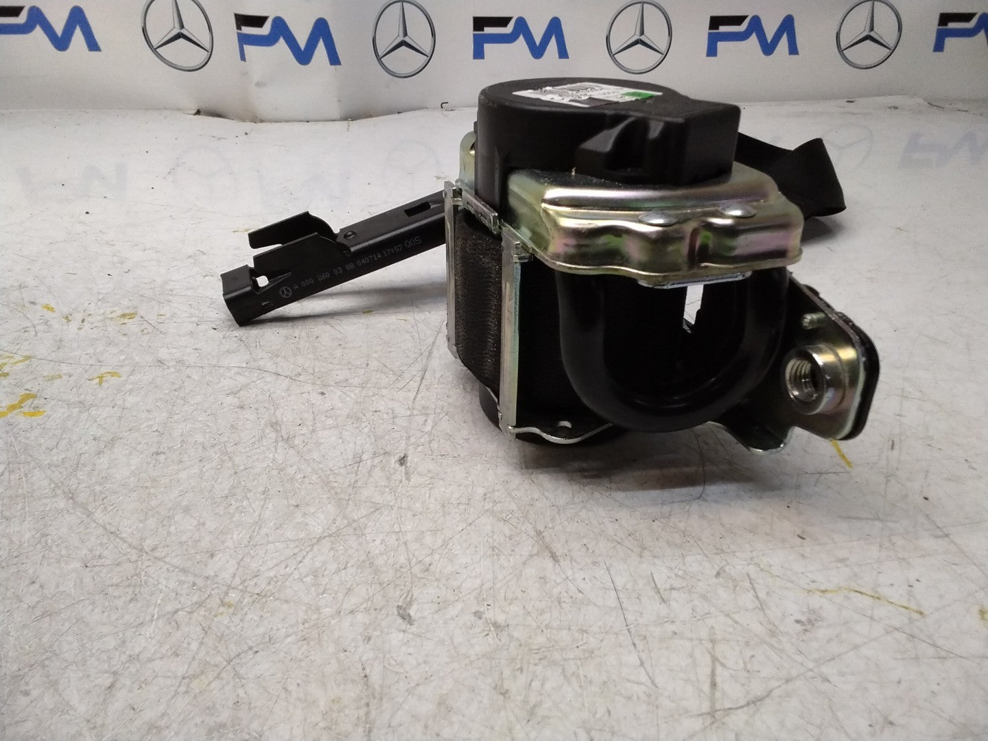 MERCEDES C-CLASS W205 SEAT BELT REAR RIGHT DRIVER SIDE A2058600285 FMS337 OSR