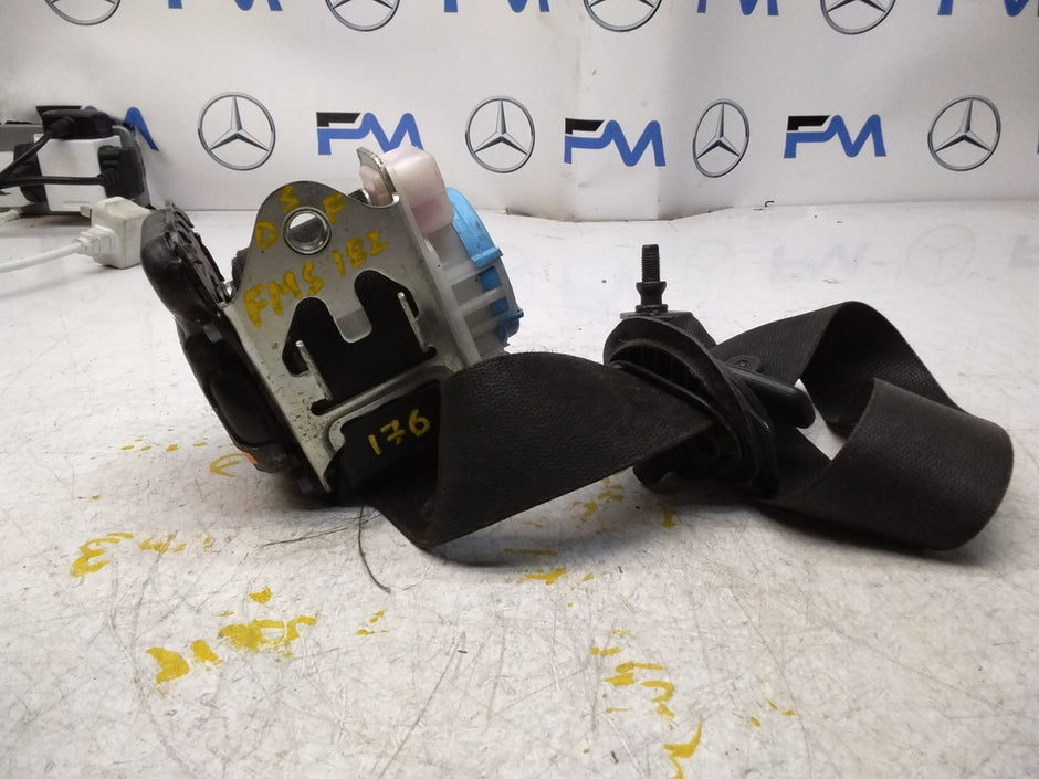 MERCEDES A CLASS SEAT BELT FRONT RIGHT A1768600285 W176 FMS182 OSF