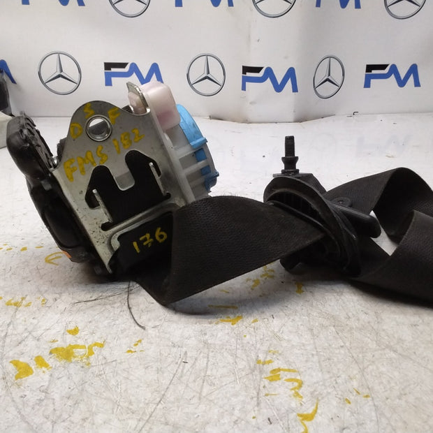 MERCEDES A CLASS SEAT BELT FRONT RIGHT A1768600285 W176 FMS182 OSF