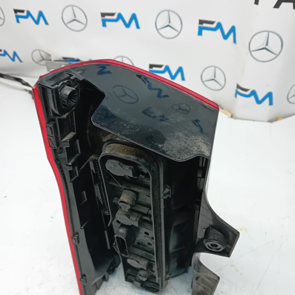 MERCEDES VITO W447 2015-20 DRIVER OS REAR TAIL LIGHT R191014 FMT154