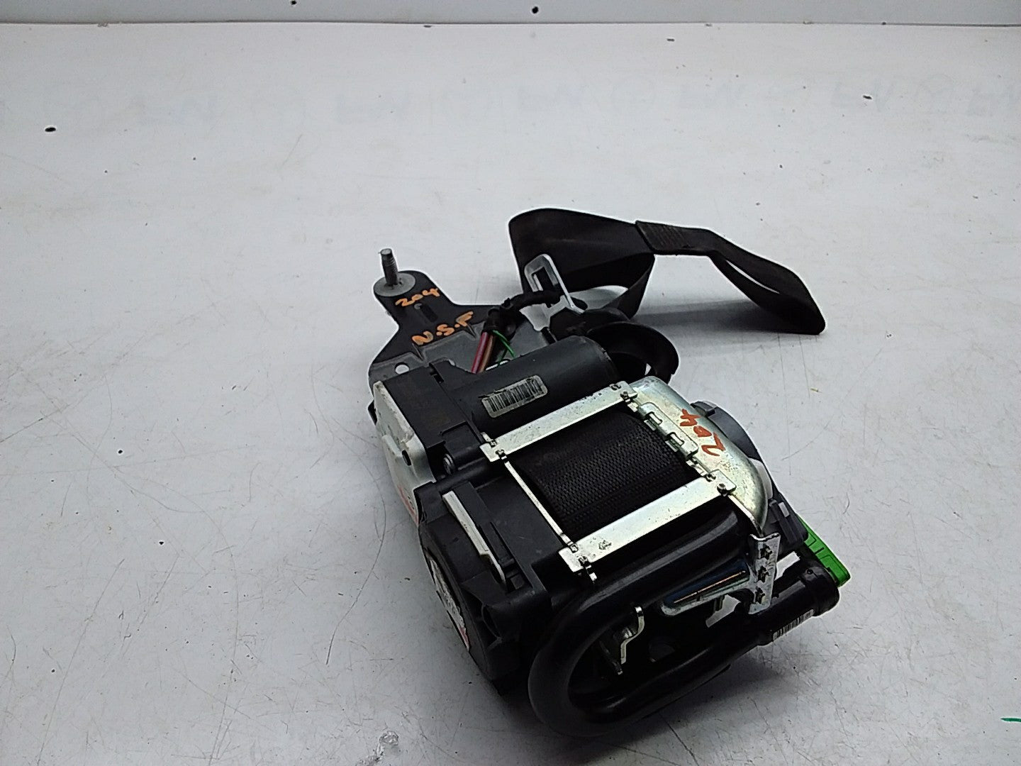 MERCEDES C-CLASS W204 SEAT BELT FRONT LEFT PASSENGER SIDE A2048601985 FMS217 NSF