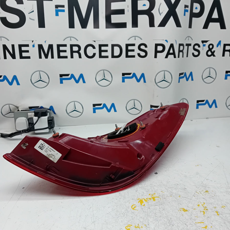 MERCEDES S-CLASS W222 PASSENGER SIDE NS REAR TAIL LIGHT FMT182 2015 A2229065401