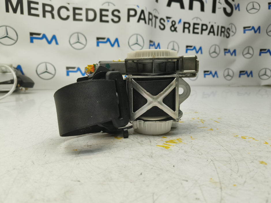 MERCEDES E300 W212 ESTATE DRIVER RIGHT SIDE REAR SEAT BELT A2128606085 FMS36 OSR