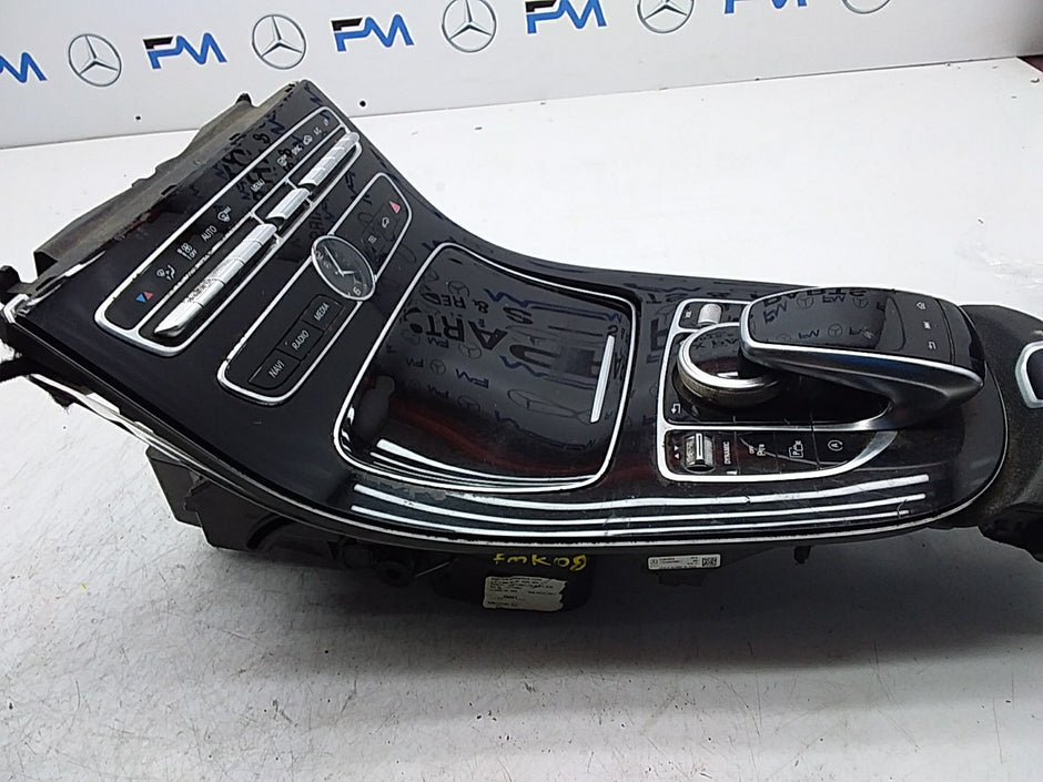 2016-2019 MERCEDES E CLASS W213 CENTRE  CONSOLE  A2138100815 FMK08