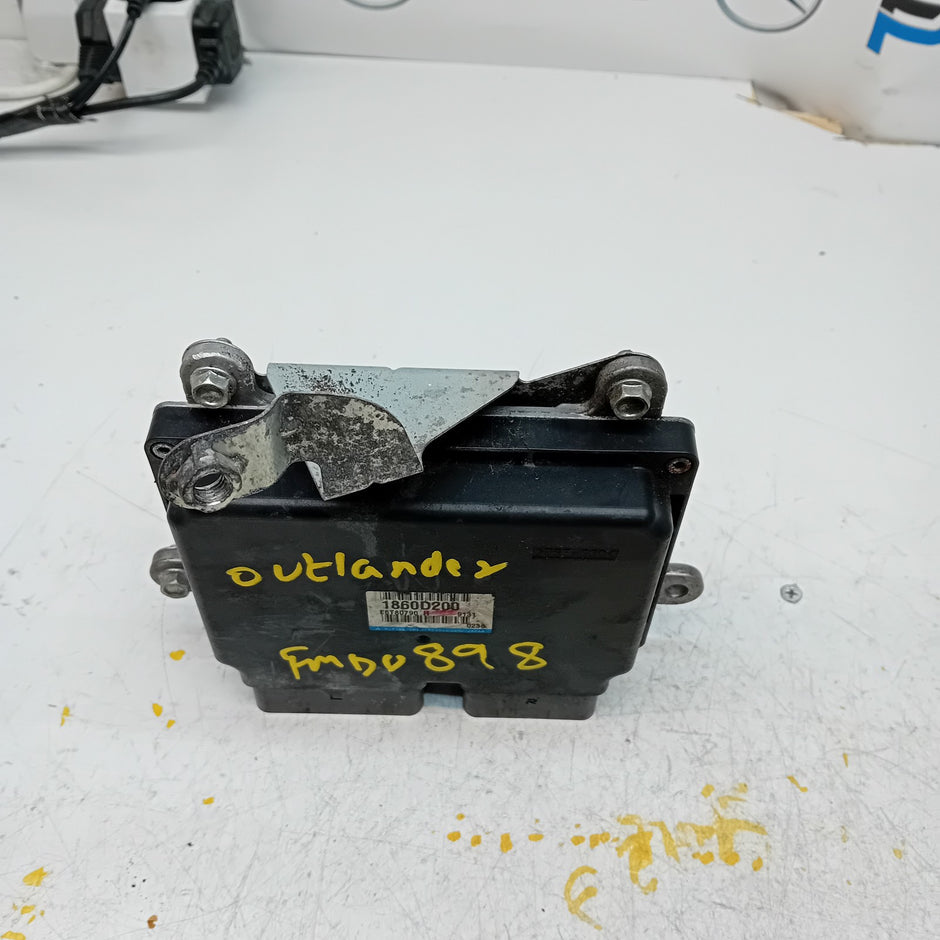 MITSUBISHI OUTLANDER MK3 ENGINE  ECU CONTROL MODULE 1860D200 FM00898
