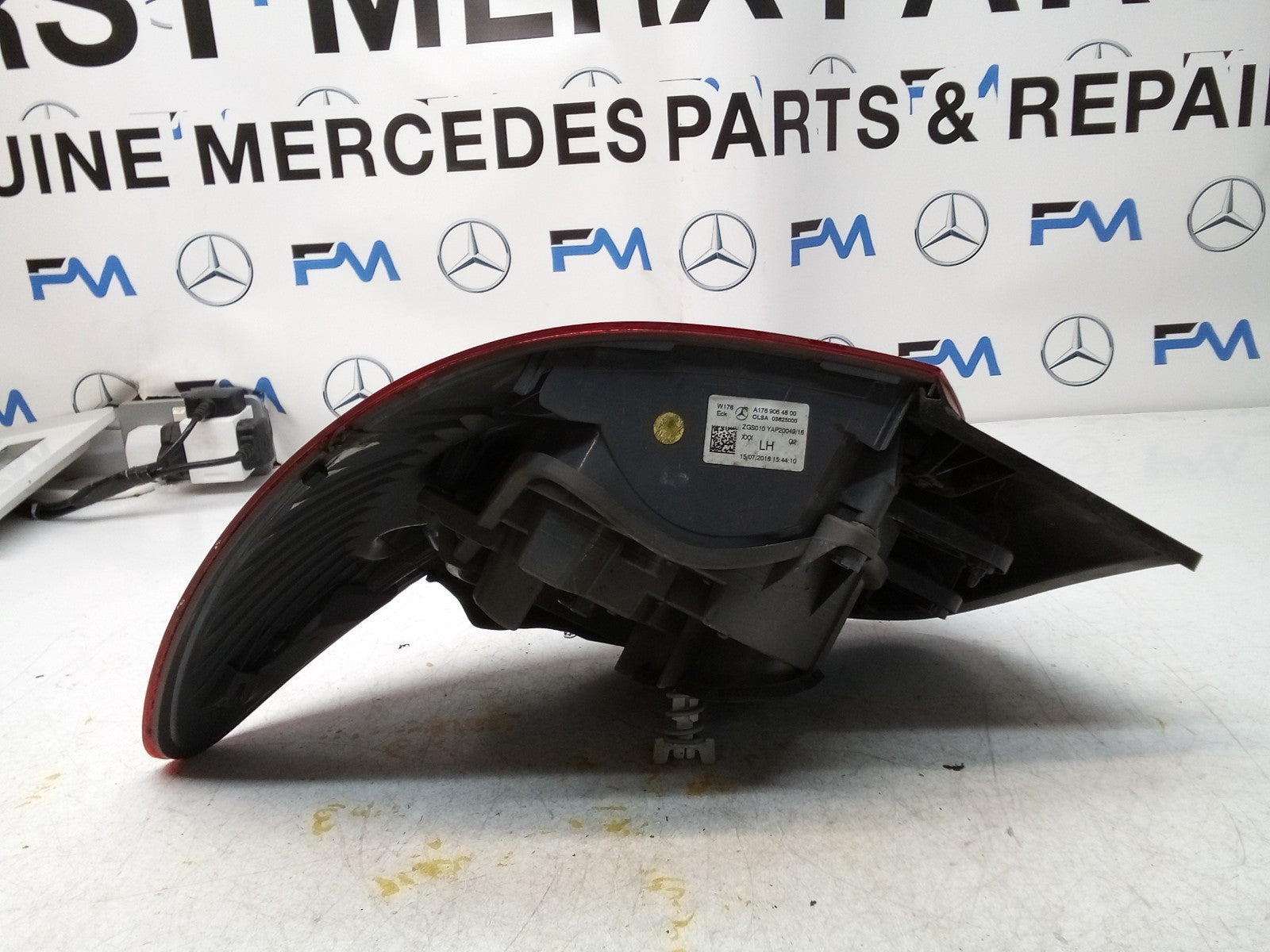 MERCEDES A-CLASS W176 PASSENGER SIDE LEFT NS REAR TAIL LIGHT A1769064800 FMT216
