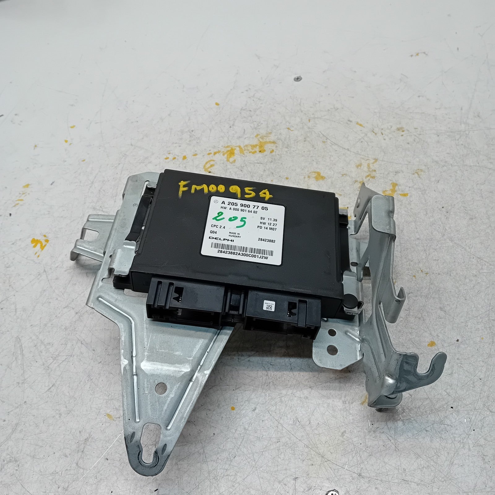MERCEDES C-CLASS W205 GEARBOX CONTROL UNIT W205 A2059007705 FM00954