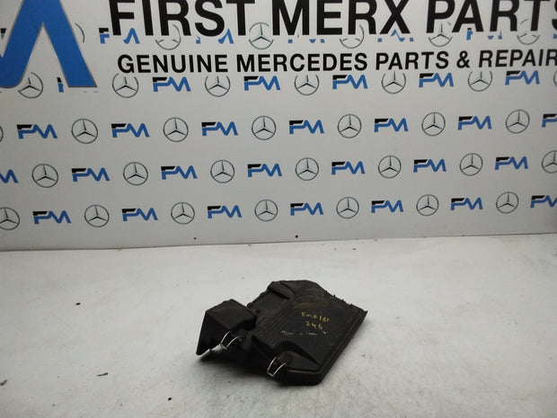 MERCEDES BENZ  B-CLASS  W246 FUSE RELAY  BOX LID A2465400182  FMF161 (DAMAGED) 