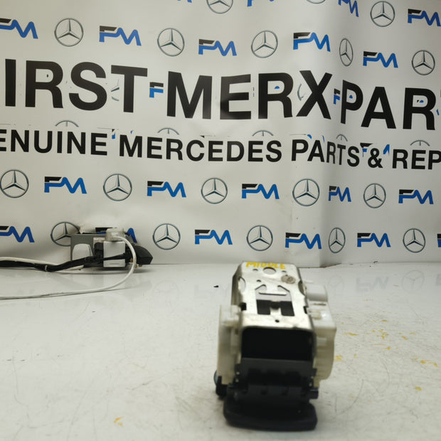  MERCEDES BENZ W212 E CLASS REAR MIDDLE CENTRE SEAT BELT A2128605785 FMS37