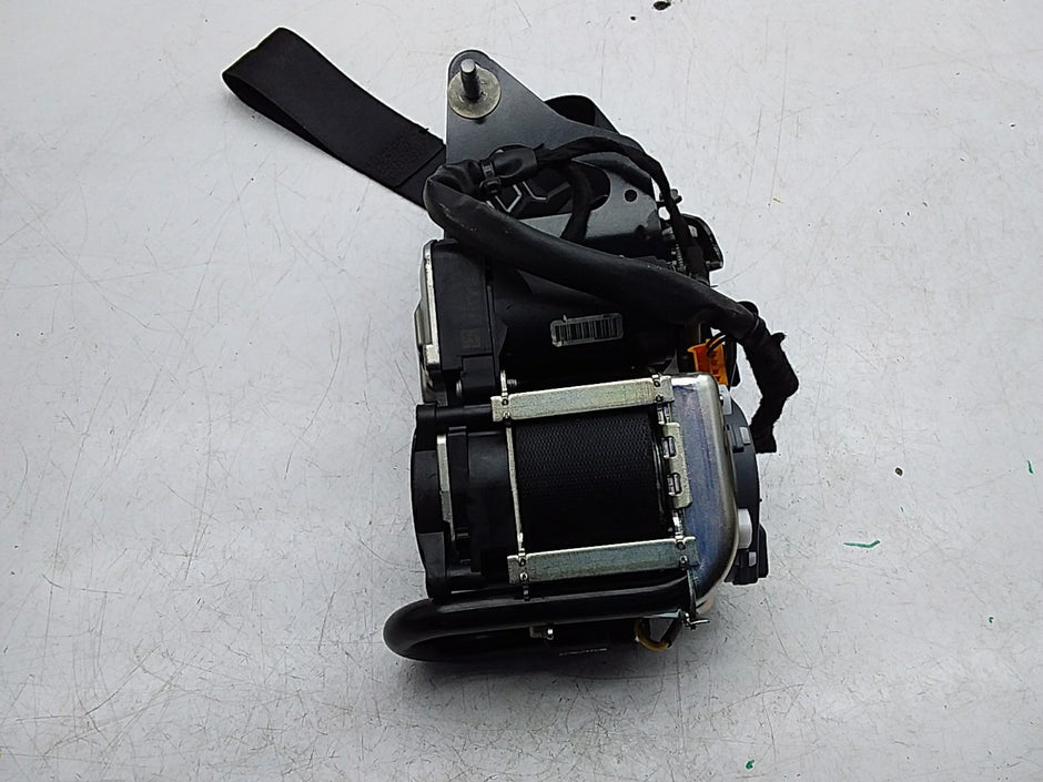 MERCEDES E-CLASS W238 SEAT BELT FRONT LEFT PASSENGER SIDE A2388602800 FMS259 NSF