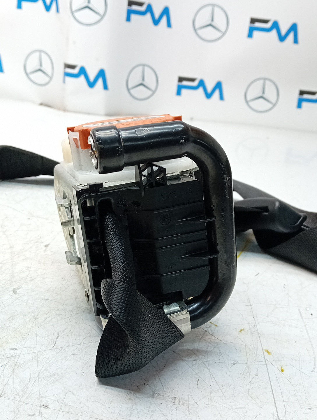 MERCEDES A CLASS  FRONT LEFT SEAT BELT WITH PRETENSIONER A1778600700 FMS74 NSF