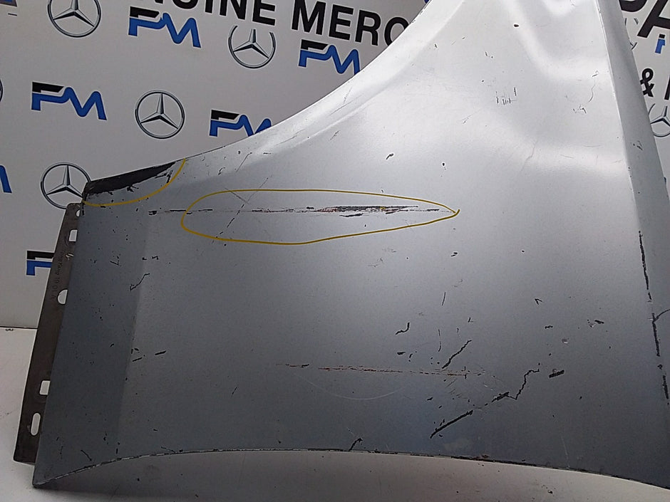 MERCEDES  C-CLASS W205 NS LEFT PASSENGER SIDEWINGS A2058810148 FMW06 (DAMAGED)