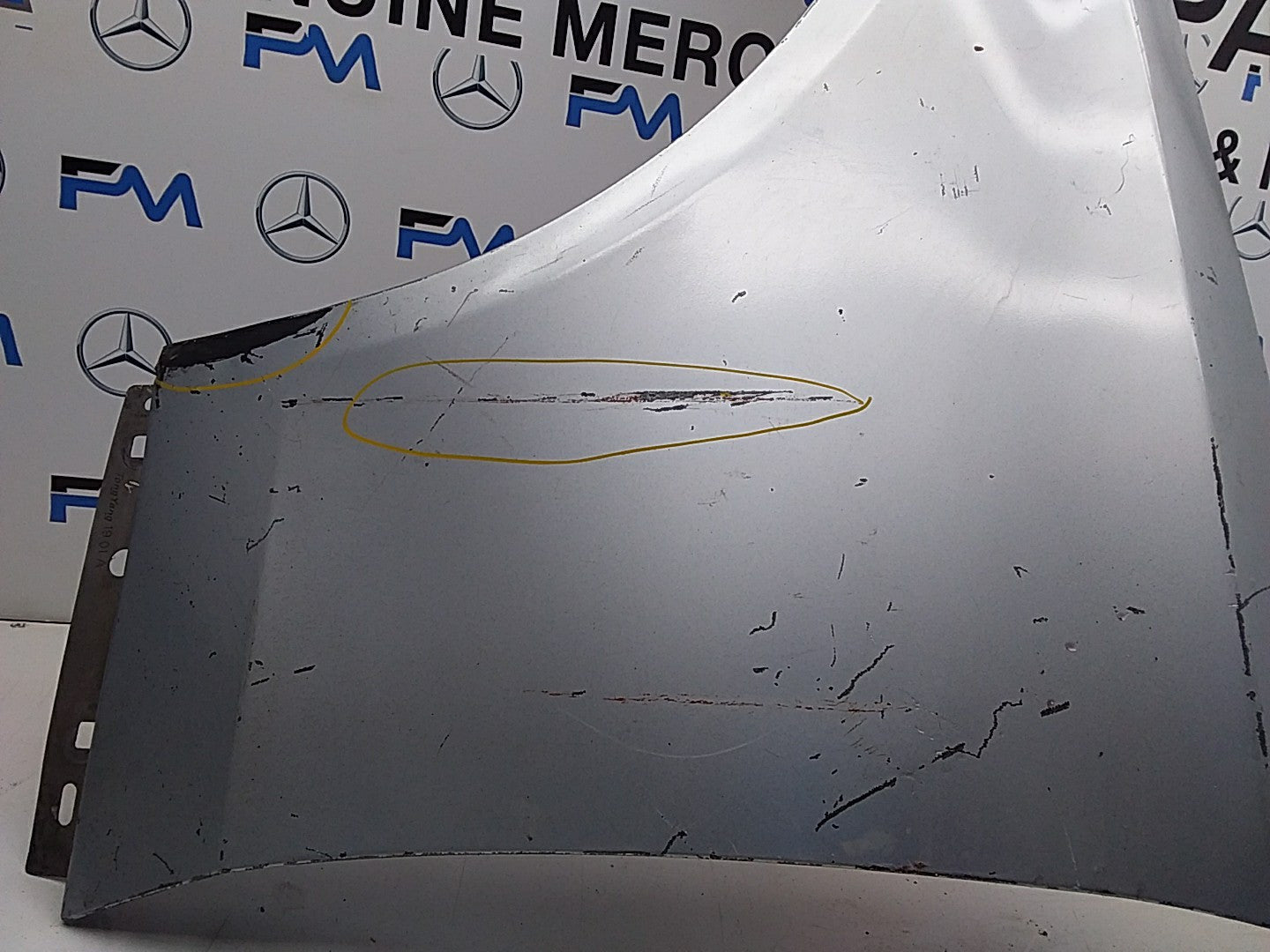 MERCEDES  C-CLASS W205 NS LEFT PASSENGER SIDEWINGS A2058810148 FMW06 (DAMAGED)