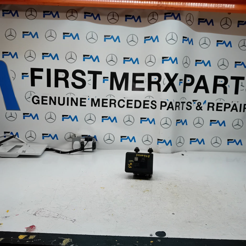 MITSUBISHI OUTLANDER MK3 ABS PUMP   MODULE 4670B231 FM00945