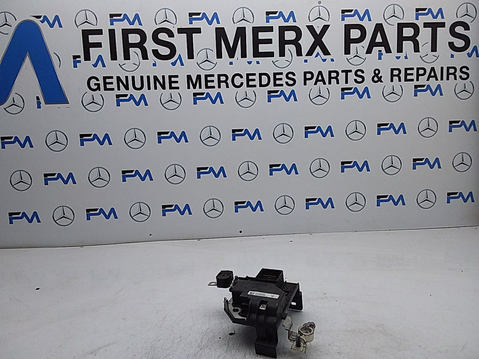 MERCEDES  B-CLASS W247 BATTERY TERMINAL LIMITER BRACKET UNIT A2479067502 FMR10