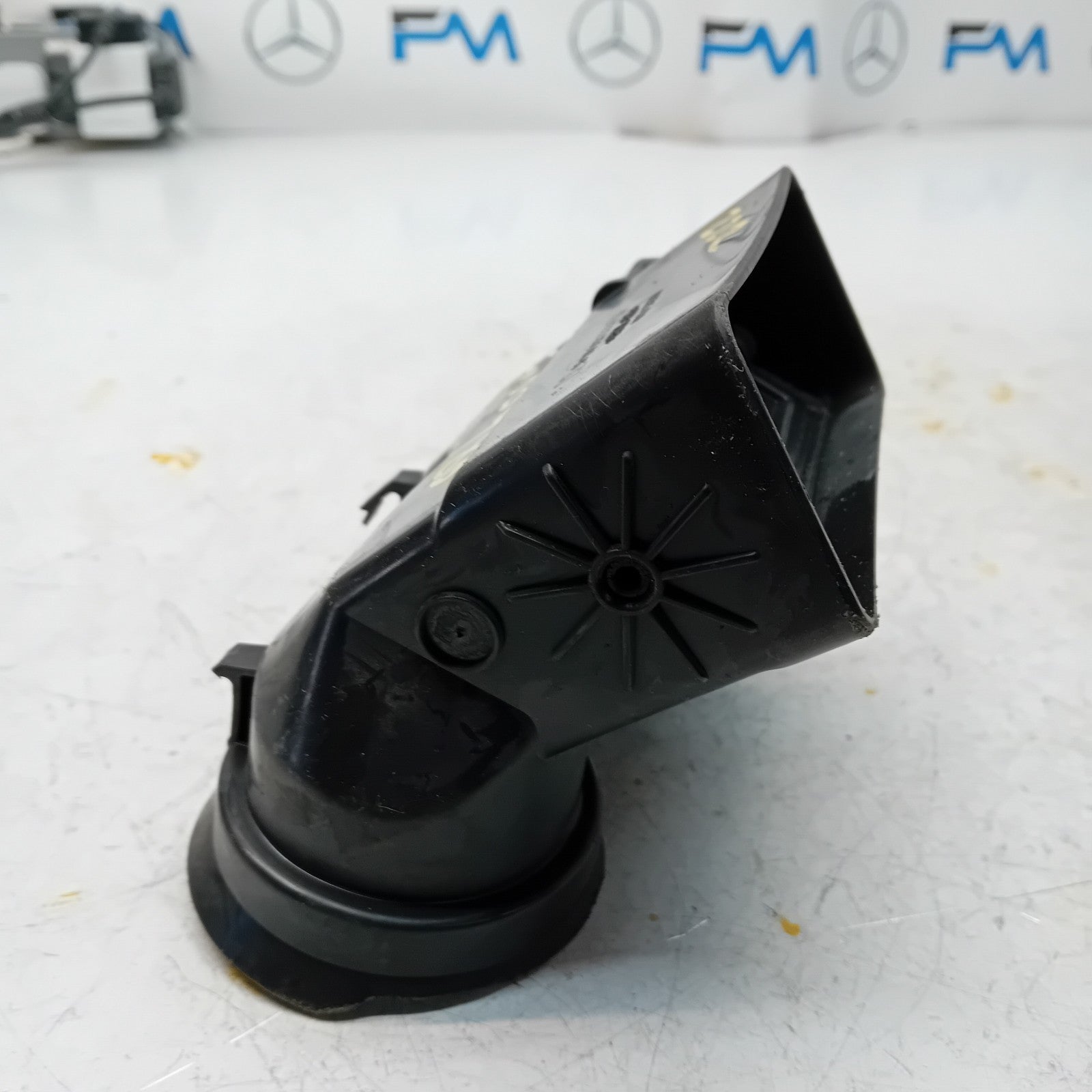 MERCEDES BENZ S CLASS AIR INTAKE TUBE A2228310345 FM00980