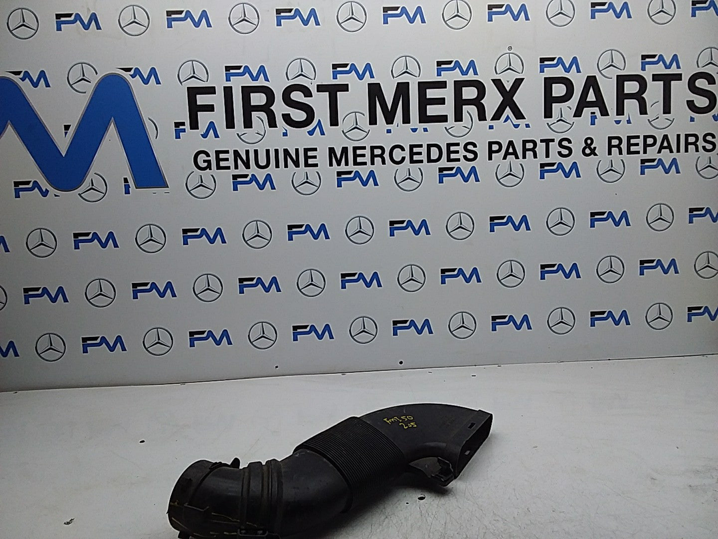 MERCEDES BENZ C-CLASS W205 AIR INTAKE TUBE A6510903242 FMI50 (DAMAGED)