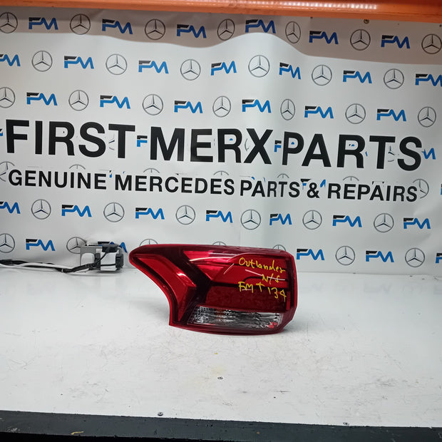MITSUBISHI OUTLANDER MK3 2015-19 PASSENGER SIDE NS OUTER REAR TAIL LIGHT FMT134