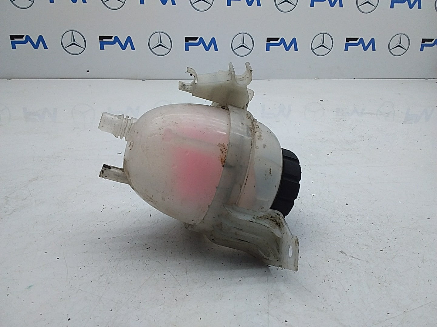 MERCEDES BENZ S-CLASS W222 COOLANT EXPANSION TANK 2014ONWARDS A2225000549 FMC115